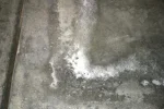 Junk on floor 002a.webp